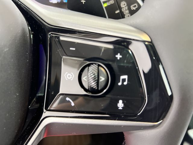 Thumbnail: 2026 BMW X3 - 33