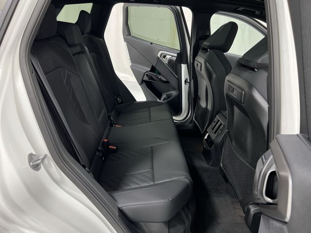 Thumbnail: 2026 BMW X3 - 27