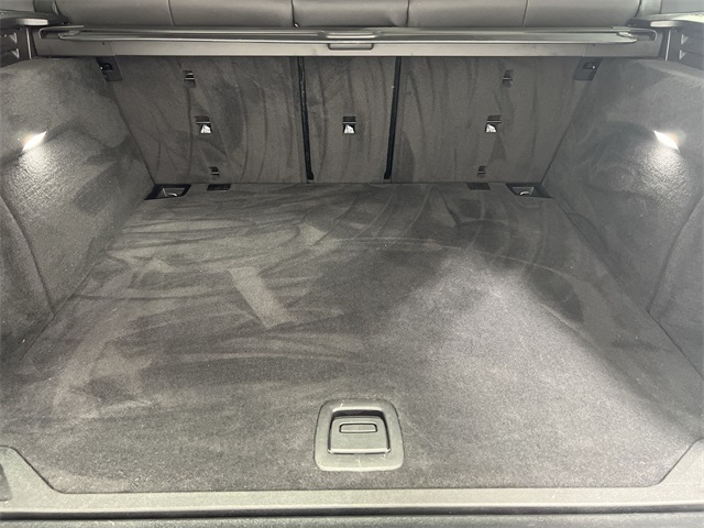 Thumbnail: 2021 BMW X5 - 15