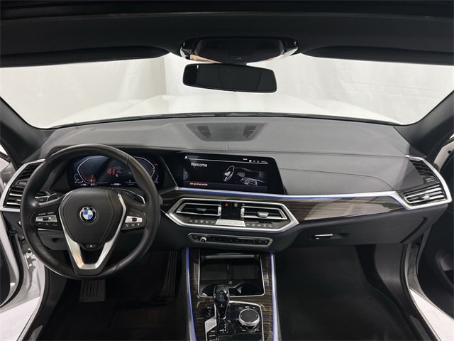 Thumbnail: 2021 BMW X5 - 2