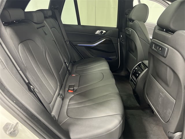 Thumbnail: 2021 BMW X5 - 27