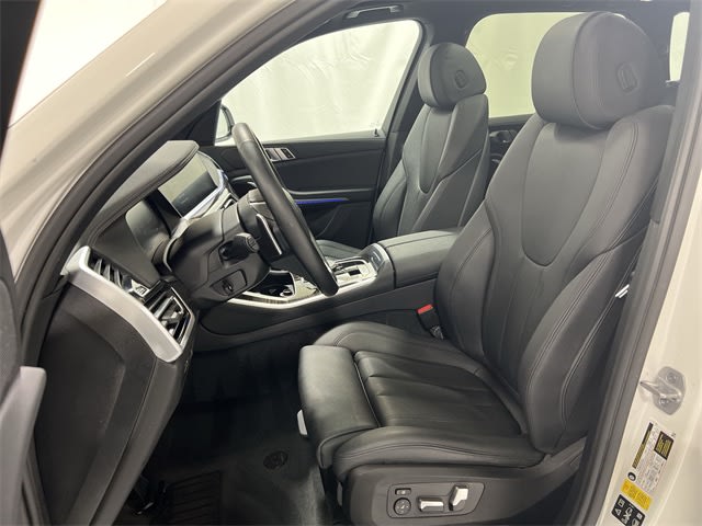 Thumbnail: 2021 BMW X5 - 11