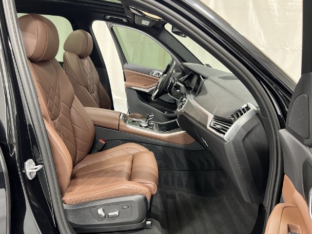 Thumbnail: 2023 BMW X5 - 29