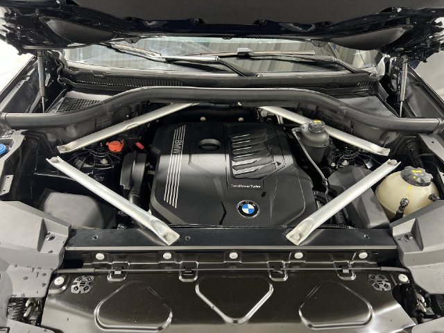 Thumbnail: 2020 BMW X5 - 8