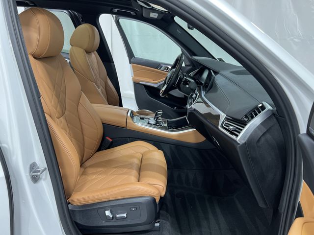 Thumbnail: 2023 BMW X5 - 30