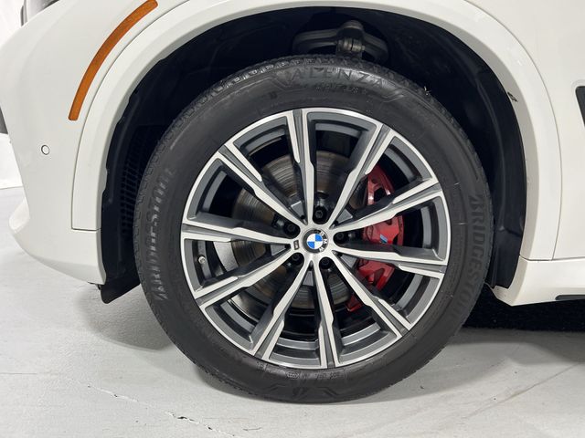 Thumbnail: 2022 BMW X5 - 8