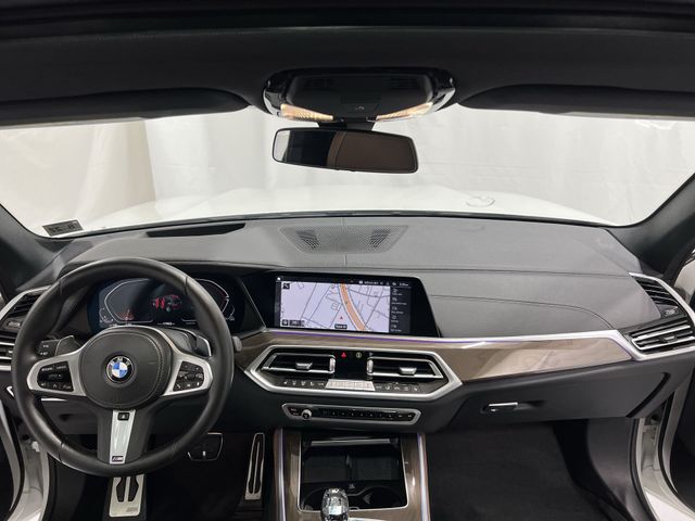 Thumbnail: 2022 BMW X5 - 2