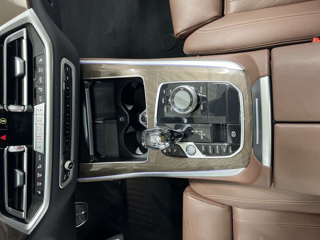 Thumbnail: 2022 BMW X5 - 15