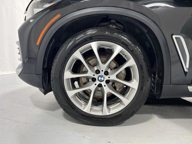 Thumbnail: 2020 BMW X5 - 8