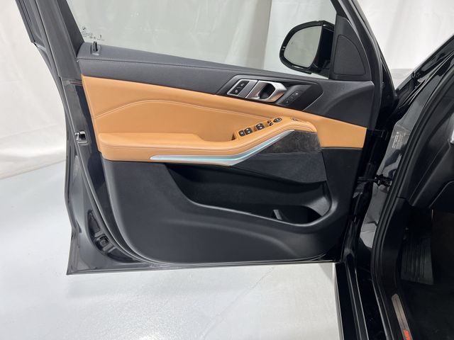 Thumbnail: 2023 BMW X5 - 32