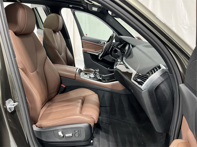 Thumbnail: 2020 BMW X5 - 30