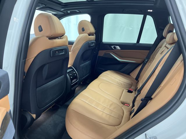 Thumbnail: 2019 BMW X5 - 26