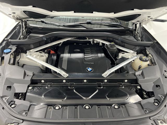 Thumbnail: 2019 BMW X5 - 9