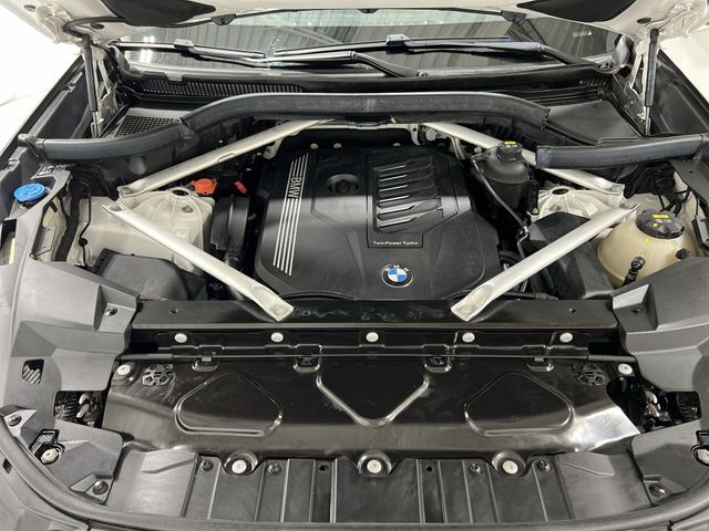 Thumbnail: 2019 BMW X5 - 8