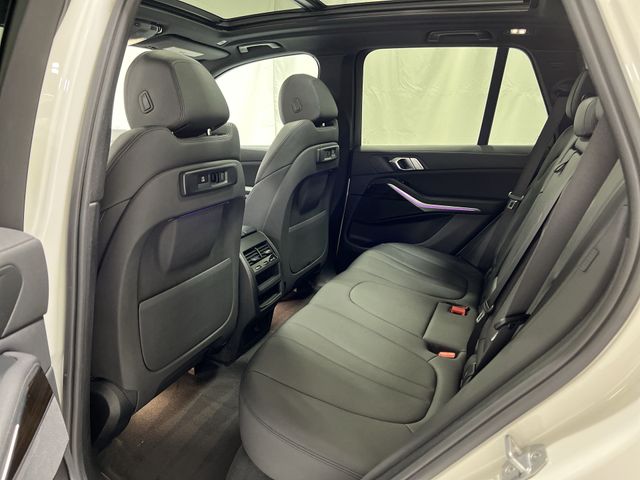 Thumbnail: 2019 BMW X5 - 27
