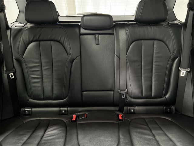 Thumbnail: 2019 BMW X5 - 13