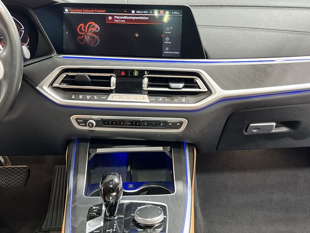 Thumbnail: 2022 BMW X7 - 13