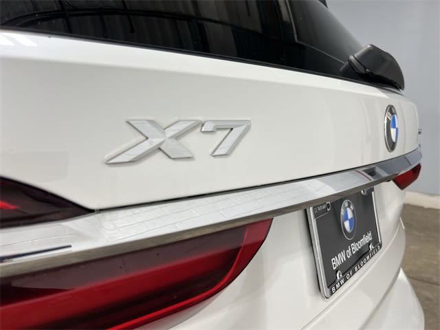 Thumbnail: 2022 BMW X7 - 7