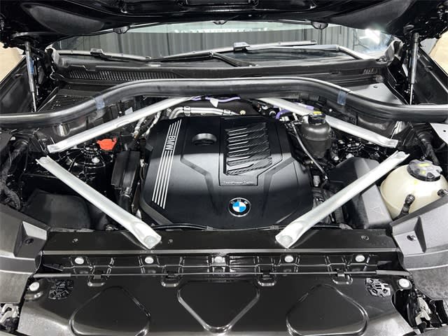2022 BMW X6 xDrive40i 9