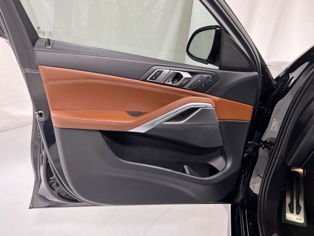 Thumbnail: 2023 BMW X6 - 28