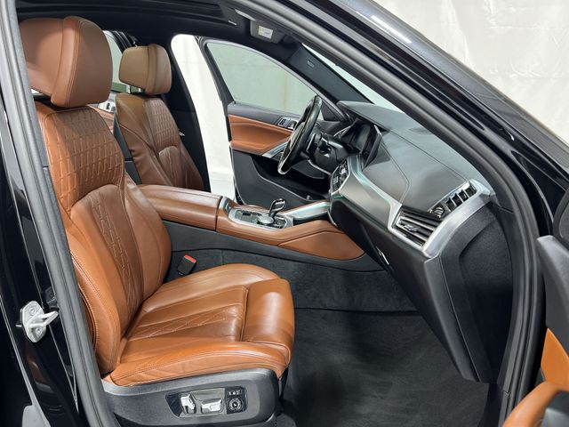Thumbnail: 2023 BMW X6 - 26
