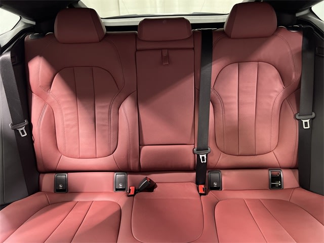 Thumbnail: 2022 BMW X6 - 13