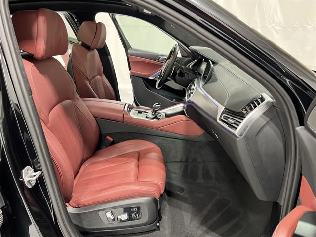 Thumbnail: 2022 BMW X6 - 27