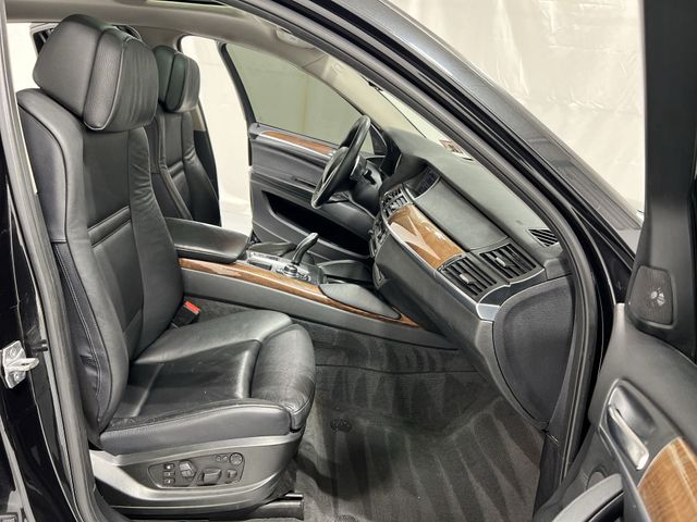 Thumbnail: 2014 BMW X6 - 29