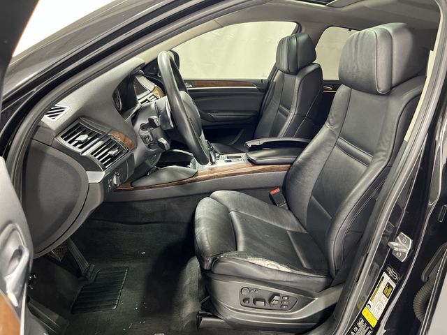 Thumbnail: 2014 BMW X6 - 10