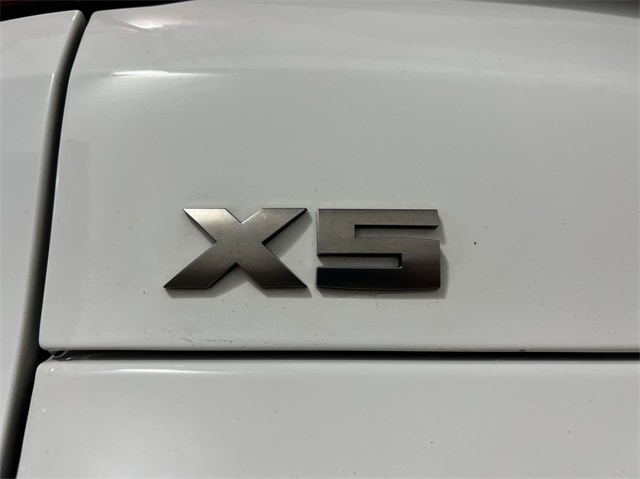 2023 BMW X5 M50i 7