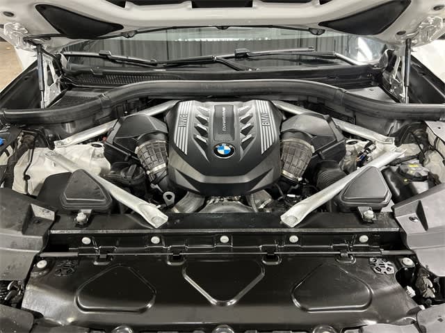 2023 BMW X5 M50i 9