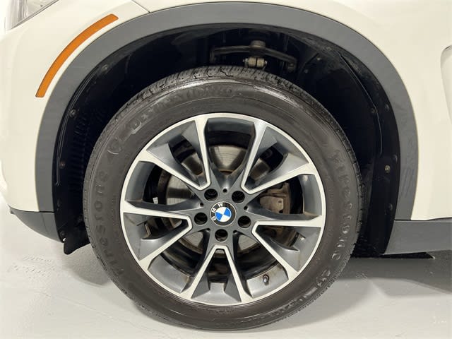 Thumbnail: 2017 BMW X5 - 8