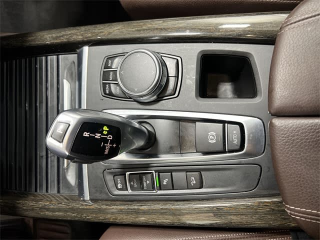 Thumbnail: 2017 BMW X5 - 32