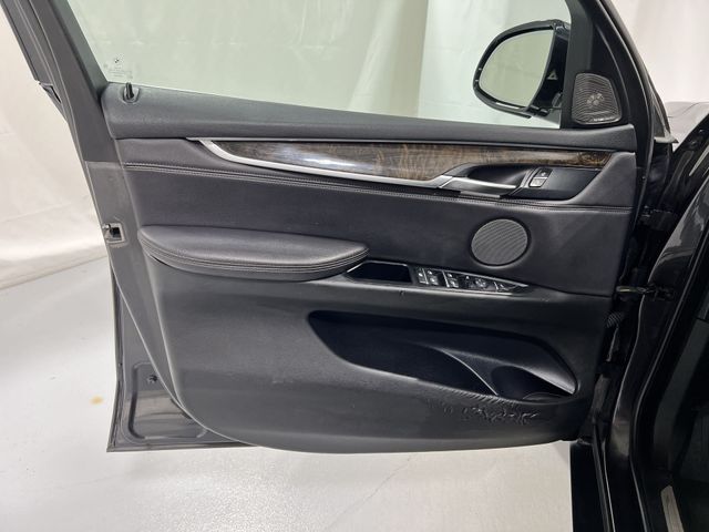 Thumbnail: 2018 BMW X5 - 31