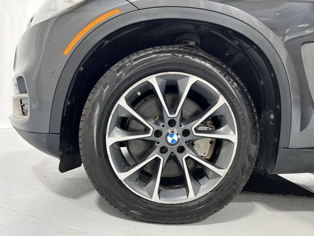 Thumbnail: 2018 BMW X5 - 7