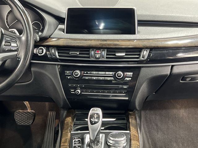 Thumbnail: 2018 BMW X5 - 11
