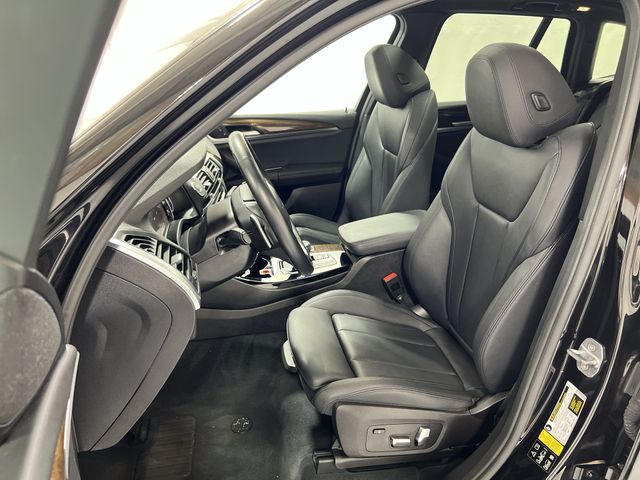 Thumbnail: 2019 BMW X3 - 11