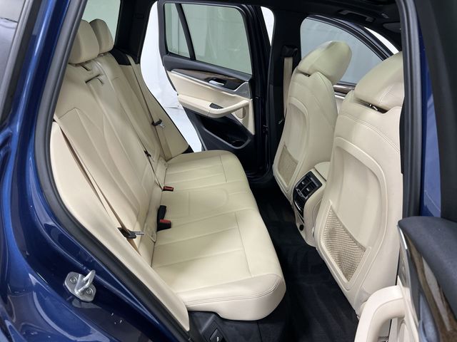 Thumbnail: 2018 BMW X3 - 29