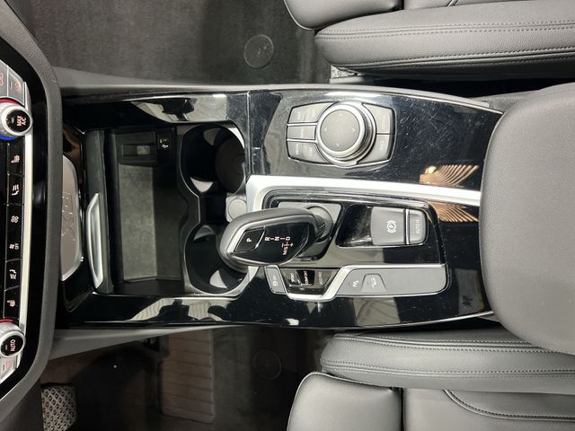 Thumbnail: 2021 BMW X3 - 14