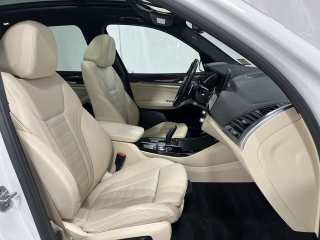 Thumbnail: 2021 BMW X3 - 32