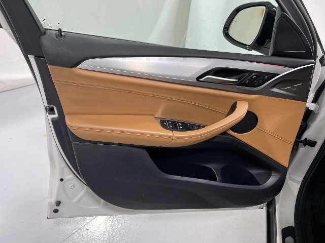 Thumbnail: 2019 BMW X4 - 33