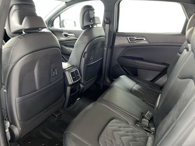 Thumbnail: 2023 Kia Sportage - 24