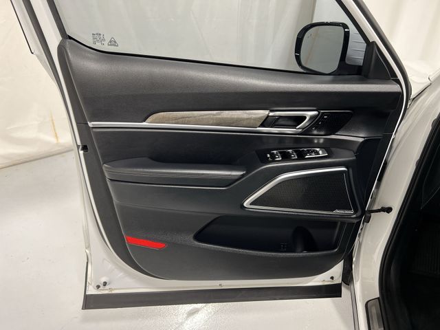 Thumbnail: 2020 Kia Telluride - 30