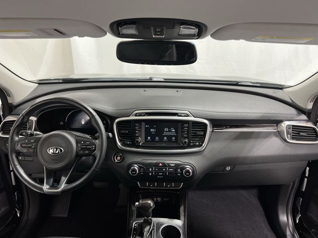 Thumbnail: 2017 Kia Sorento - 2