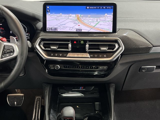 Thumbnail: 2024 BMW X4 - 14