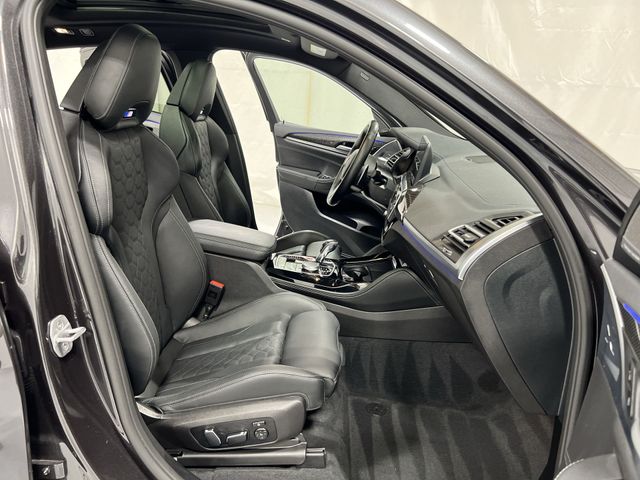 Thumbnail: 2024 BMW X4 - 28