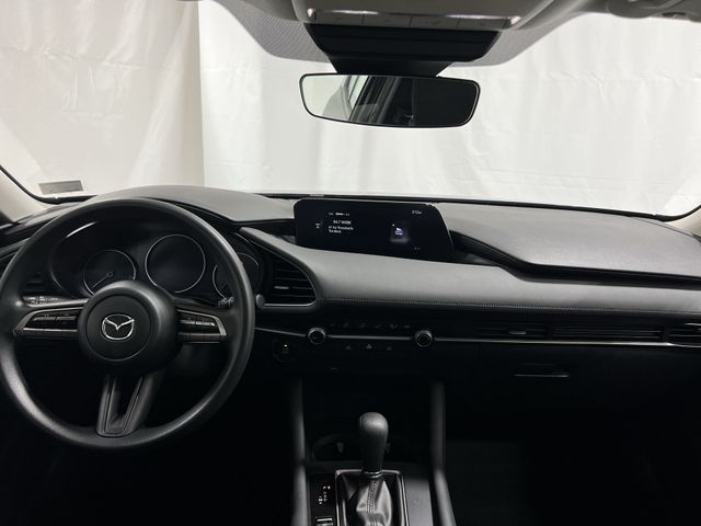 Thumbnail: 2021 Mazda Mazda3 - 2