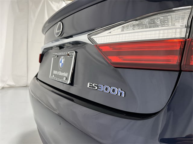 Thumbnail: 2018 Lexus ES - 7