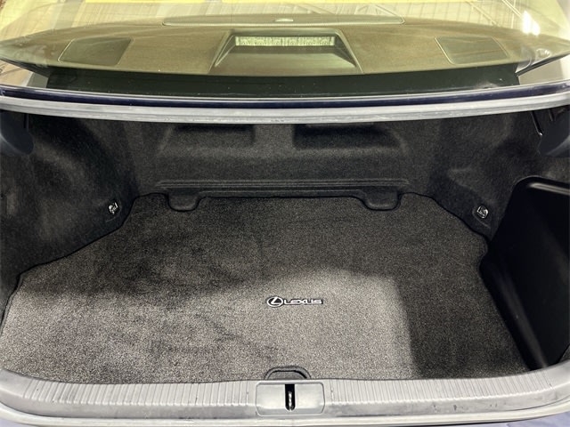 Thumbnail: 2018 Lexus ES - 17