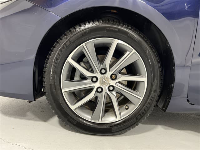 Thumbnail: 2018 Lexus ES - 8